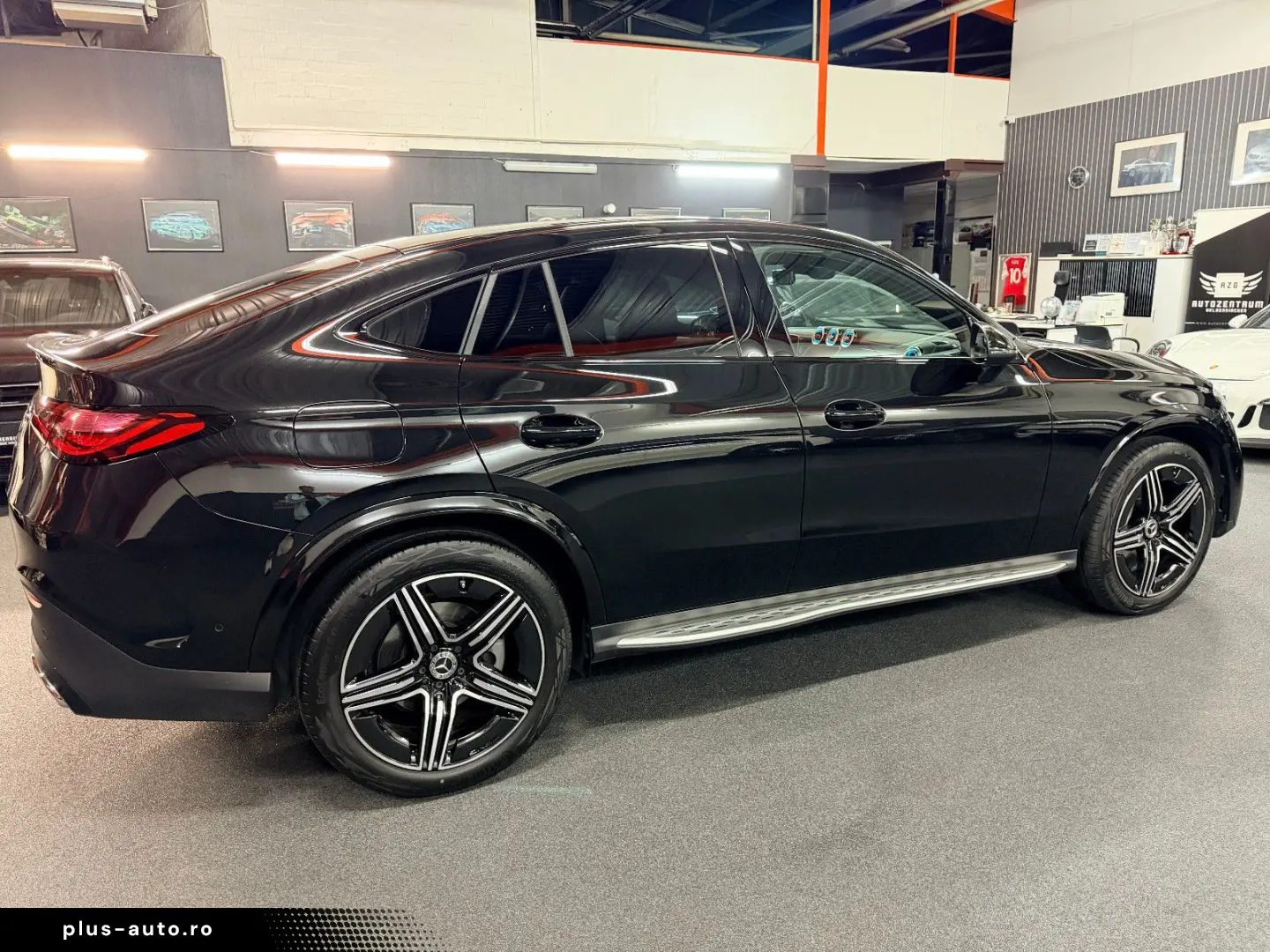 MERCEDES-BENZ GLC 300 d 4M Coupe AMG DISTR PANO LED &hellip;