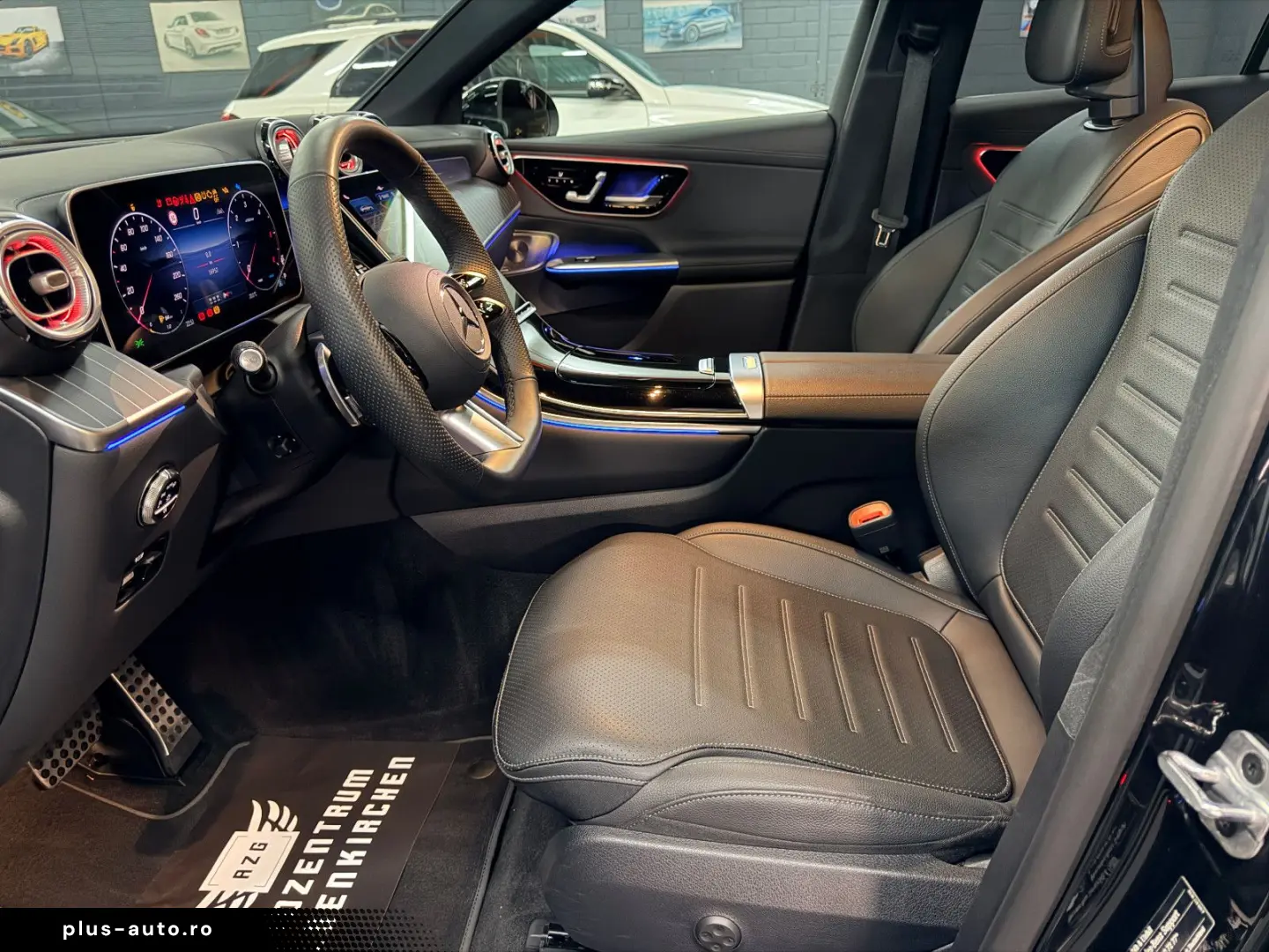MERCEDES-BENZ GLC 300 d 4M Coupe AMG DISTR PANO LED &hellip;