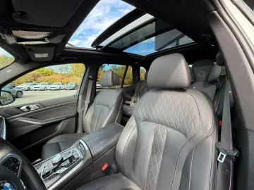BMW X5 40 d xDrive M Sport HUD 22  AHK Pano