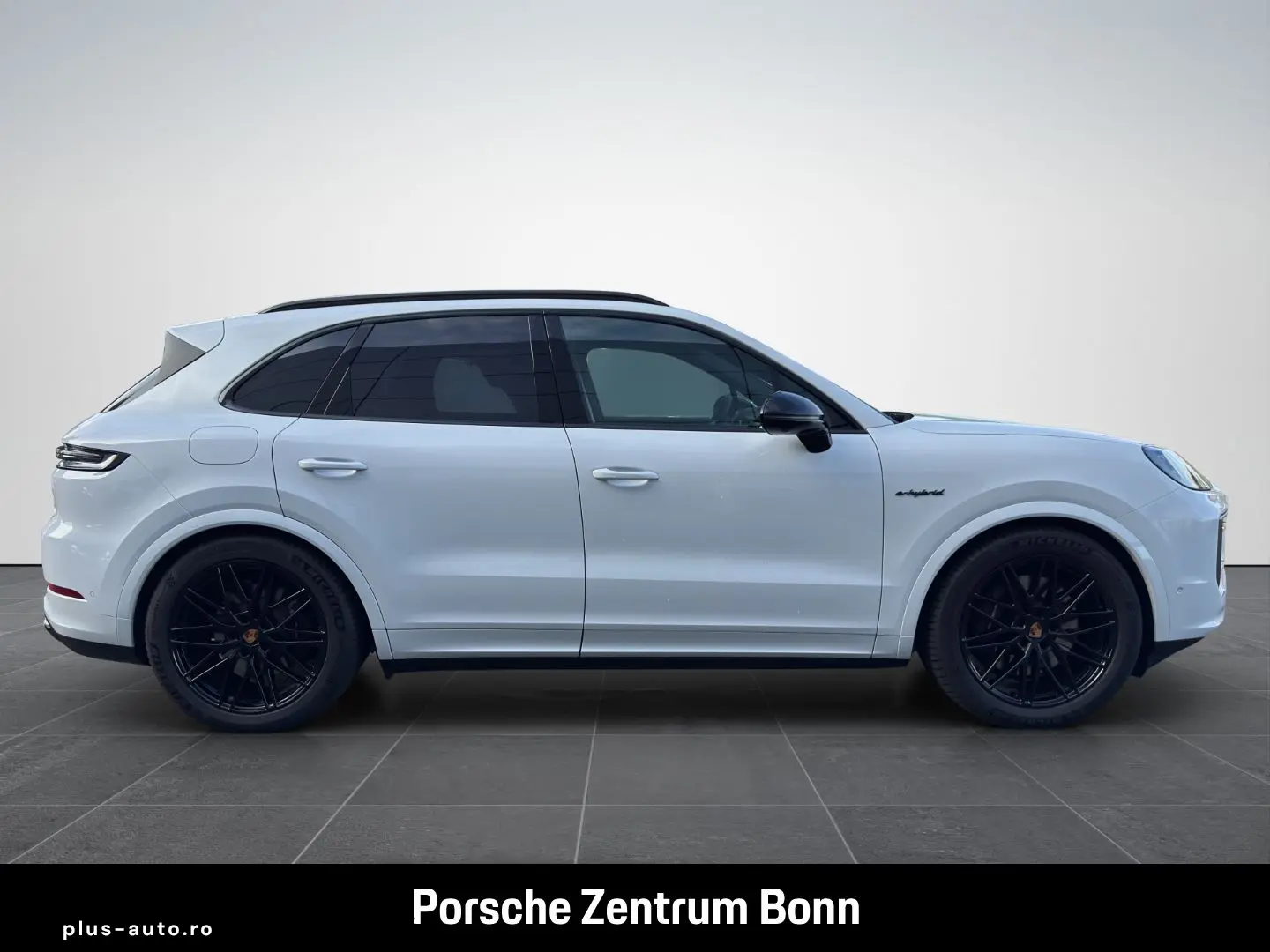 PORSCHE Cayenne E-Hybrid Black Edition