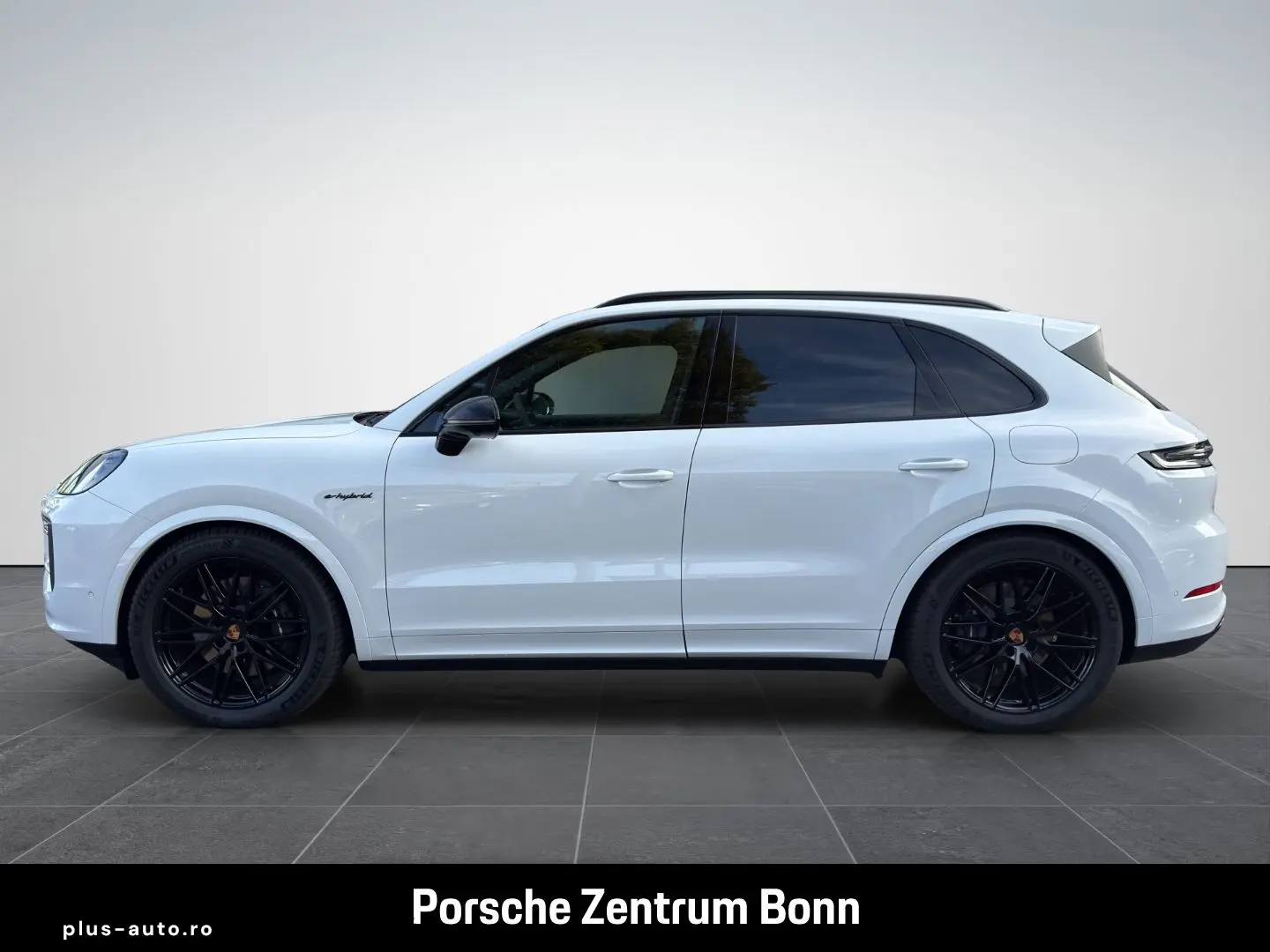PORSCHE Cayenne E-Hybrid Black Edition