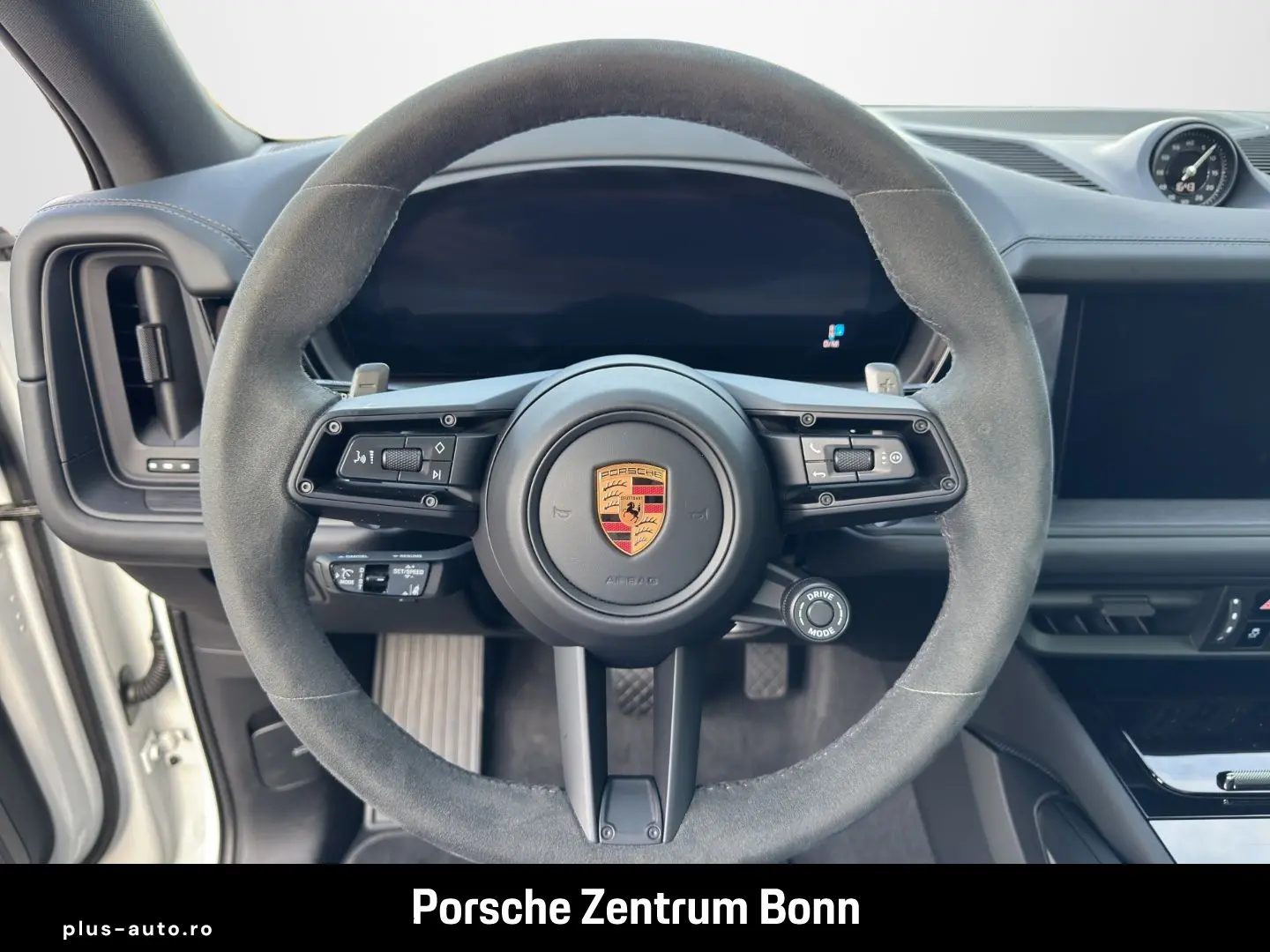 PORSCHE Cayenne E-Hybrid Black Edition