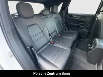 PORSCHE Cayenne E-Hybrid Black Edition