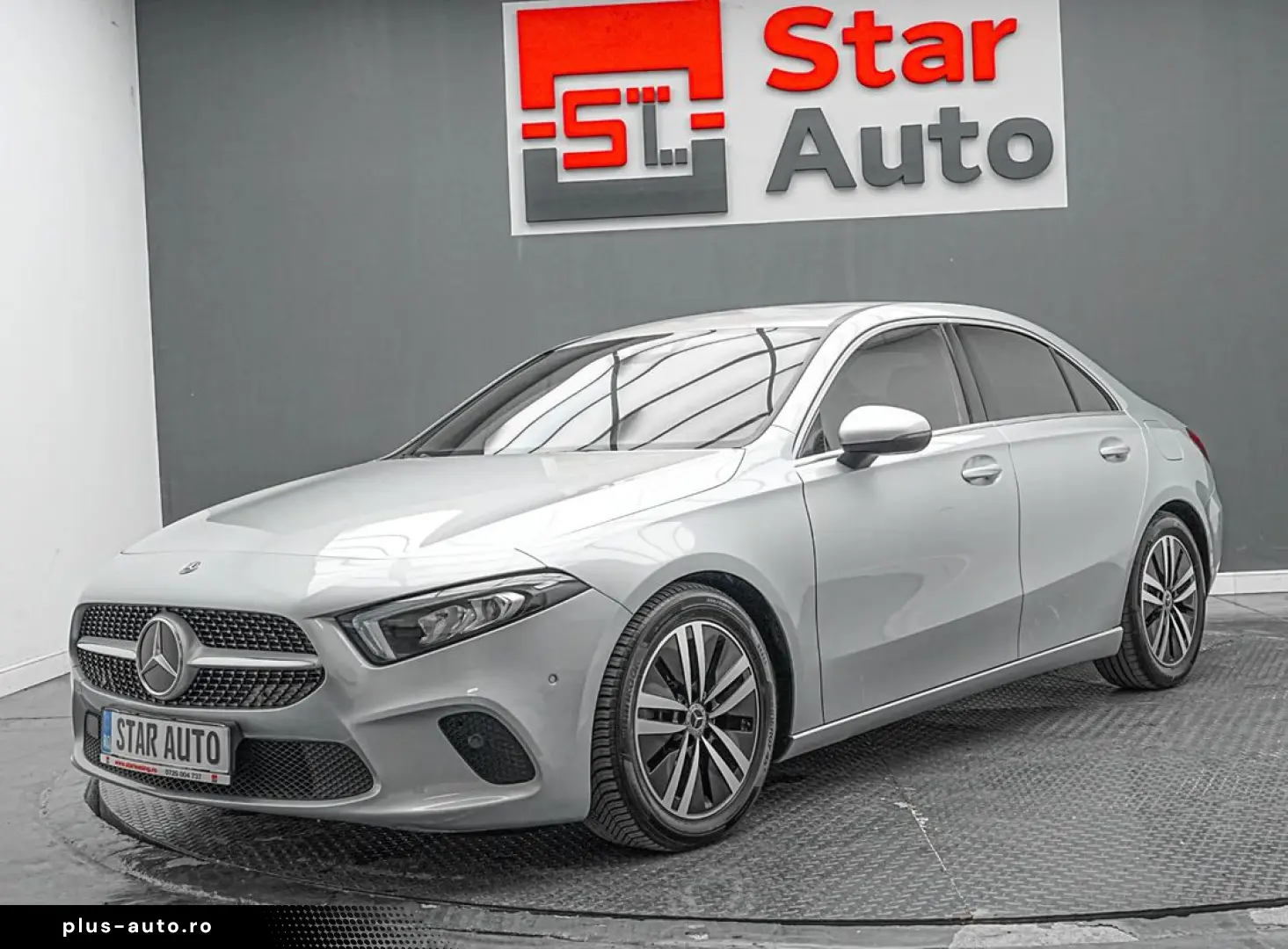 Mercedes-Benz A-200