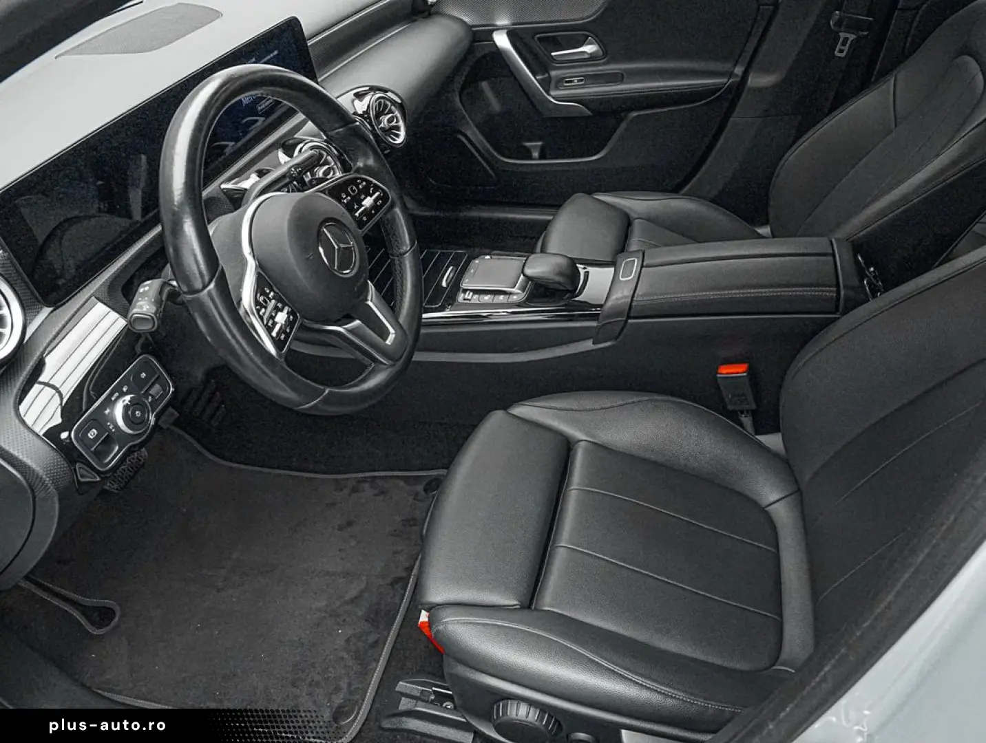 Mercedes-Benz A-200