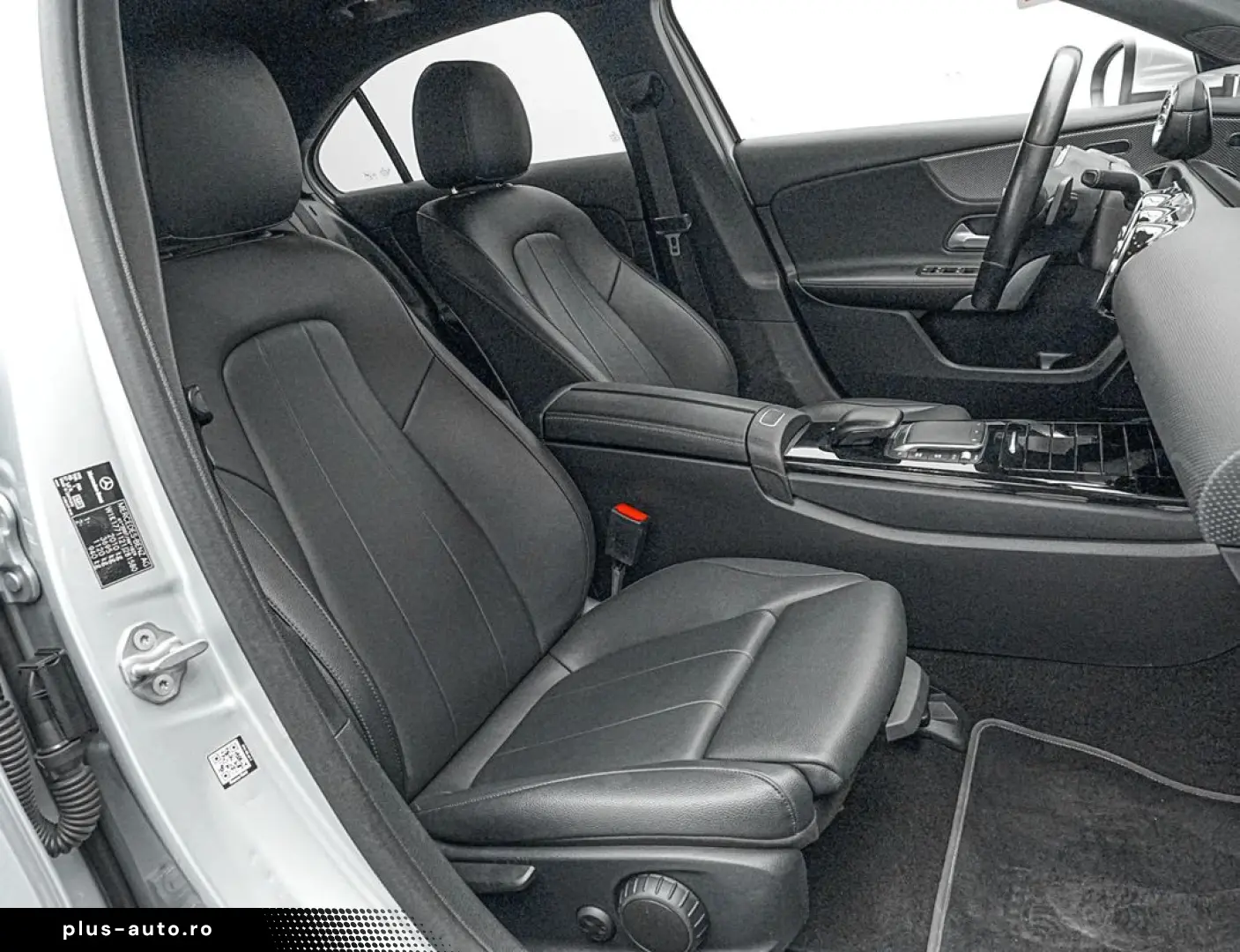 Mercedes-Benz A-200