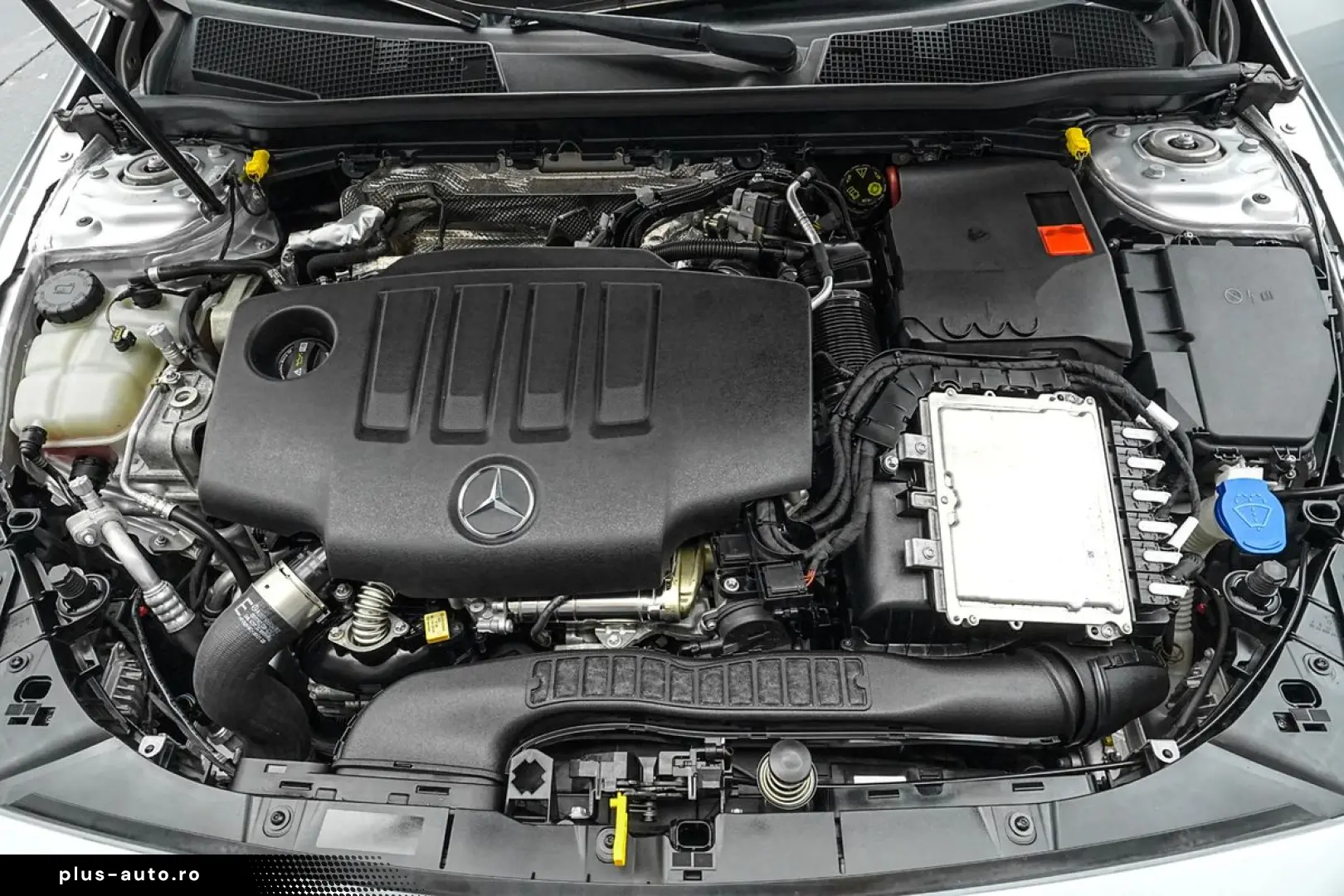 Mercedes-Benz A-200