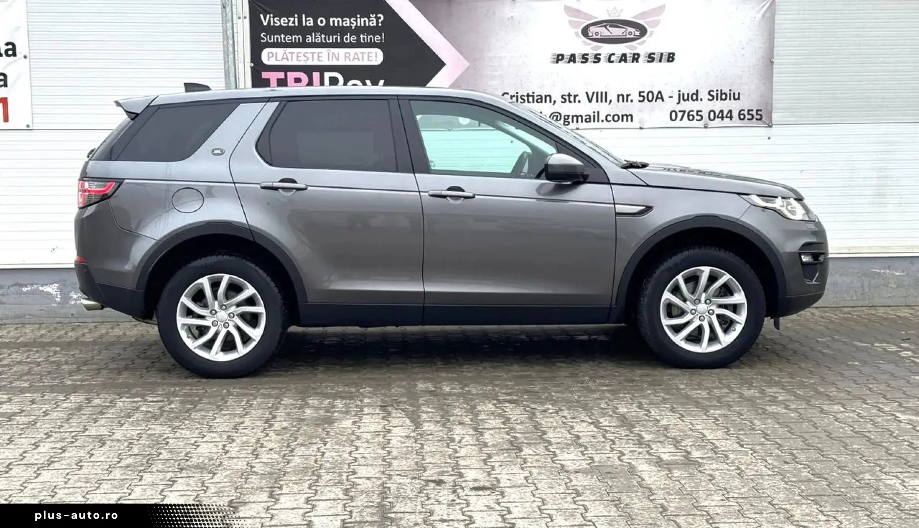 Land-Rover Discovery-Sport
