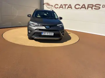 Toyota Rav-4
