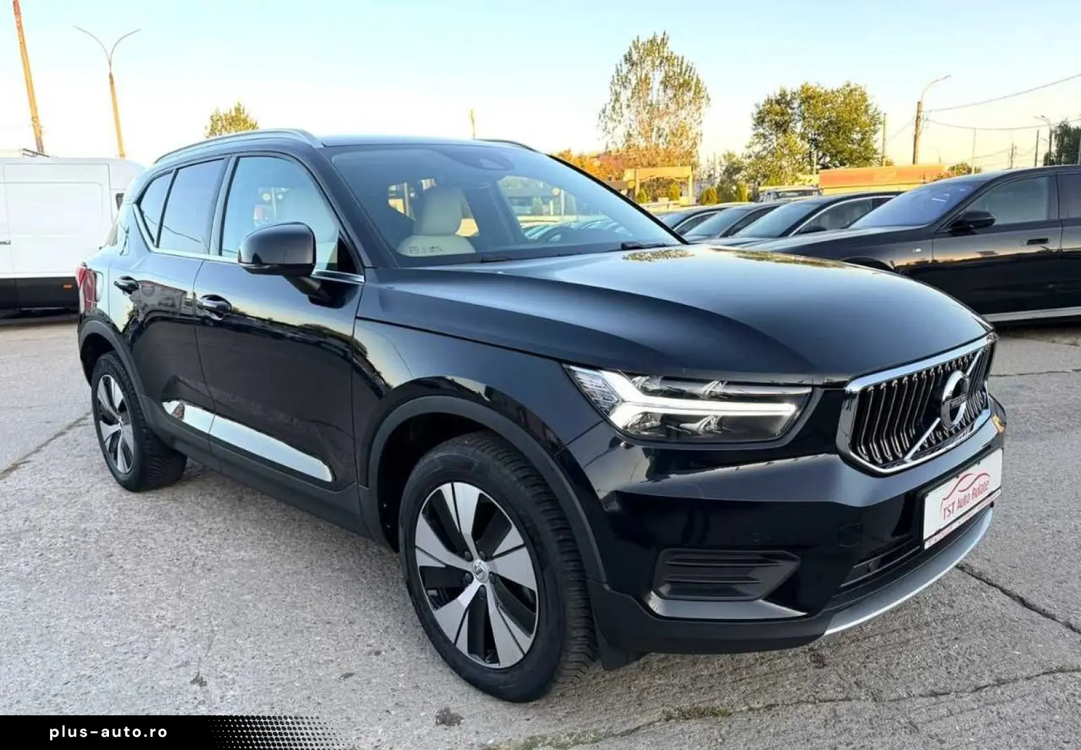 Volvo Xc-40