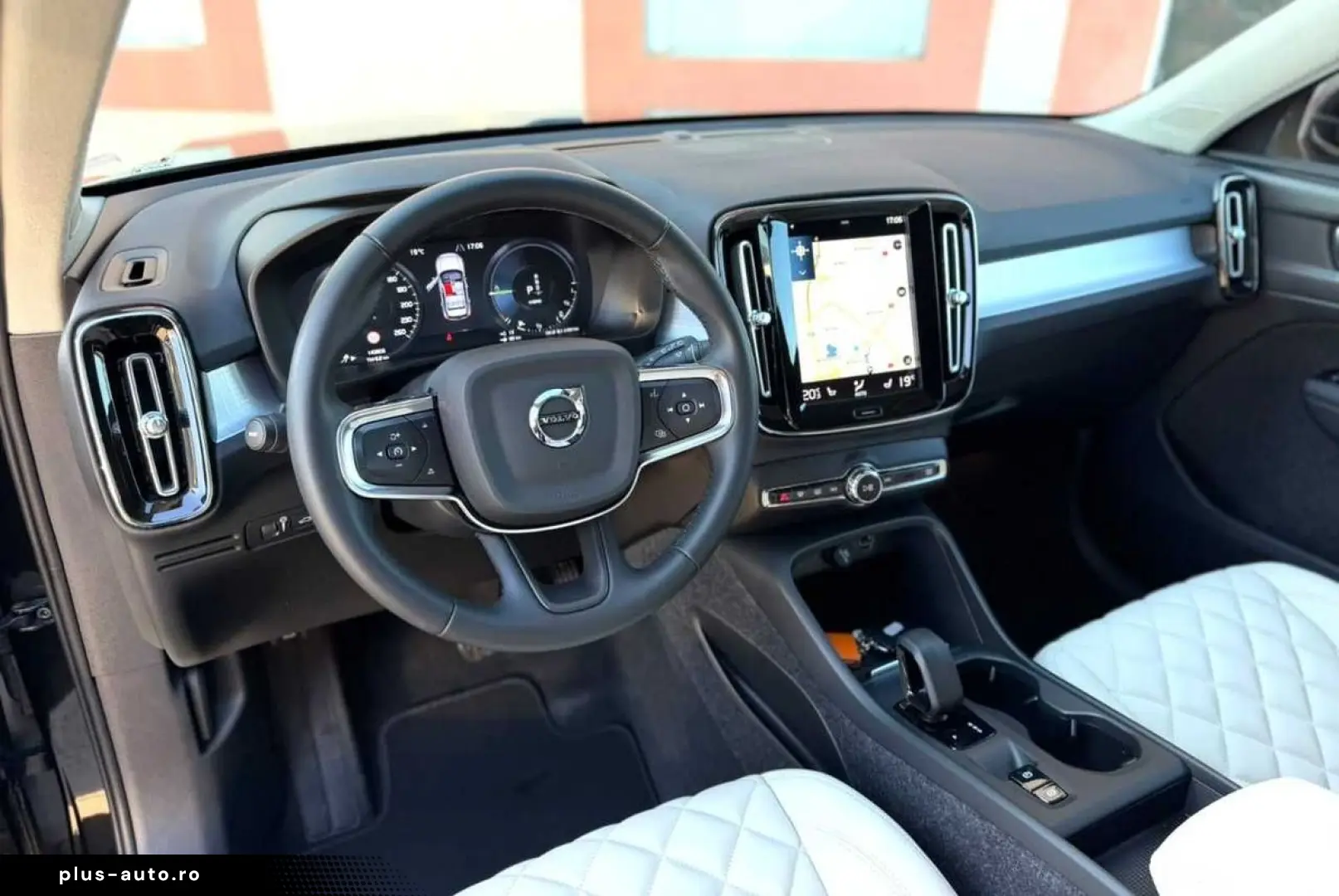 Volvo Xc-40