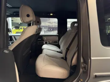 MERCEDES-BENZ G63 4x4 AMG 22  Platin Magno Gepäcktr.