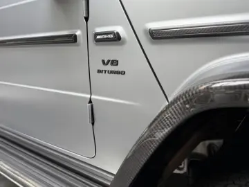 MERCEDES-BENZ G63 4x4 AMG 22  Platin Magno Gepäcktr.