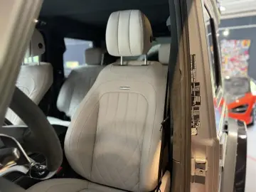 MERCEDES-BENZ G63 4x4 AMG 22  Platin Magno Gepäcktr.