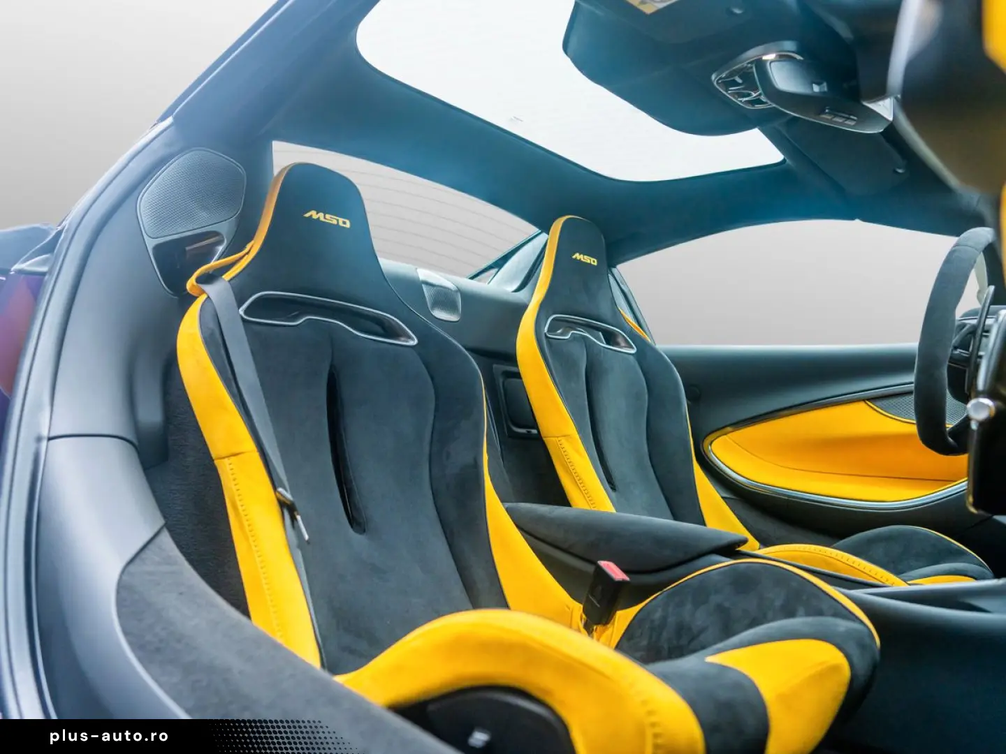MCLAREN Artura Spider MSO Paint Int.  Perform.   Carbon