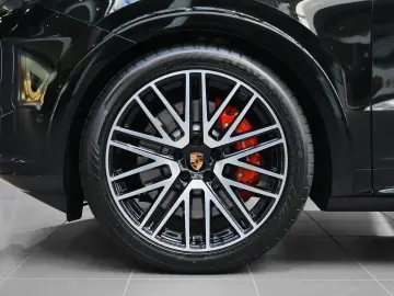 Porsche Cayenne GTS 18-Wege;HD-Matrix;AHZV