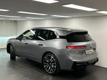BMW iX xDrive60 M Sportpaket Pro Bowers&Wilkins Surr