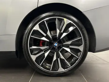 BMW iX xDrive60 M Sportpaket Pro Bowers&Wilkins Surr