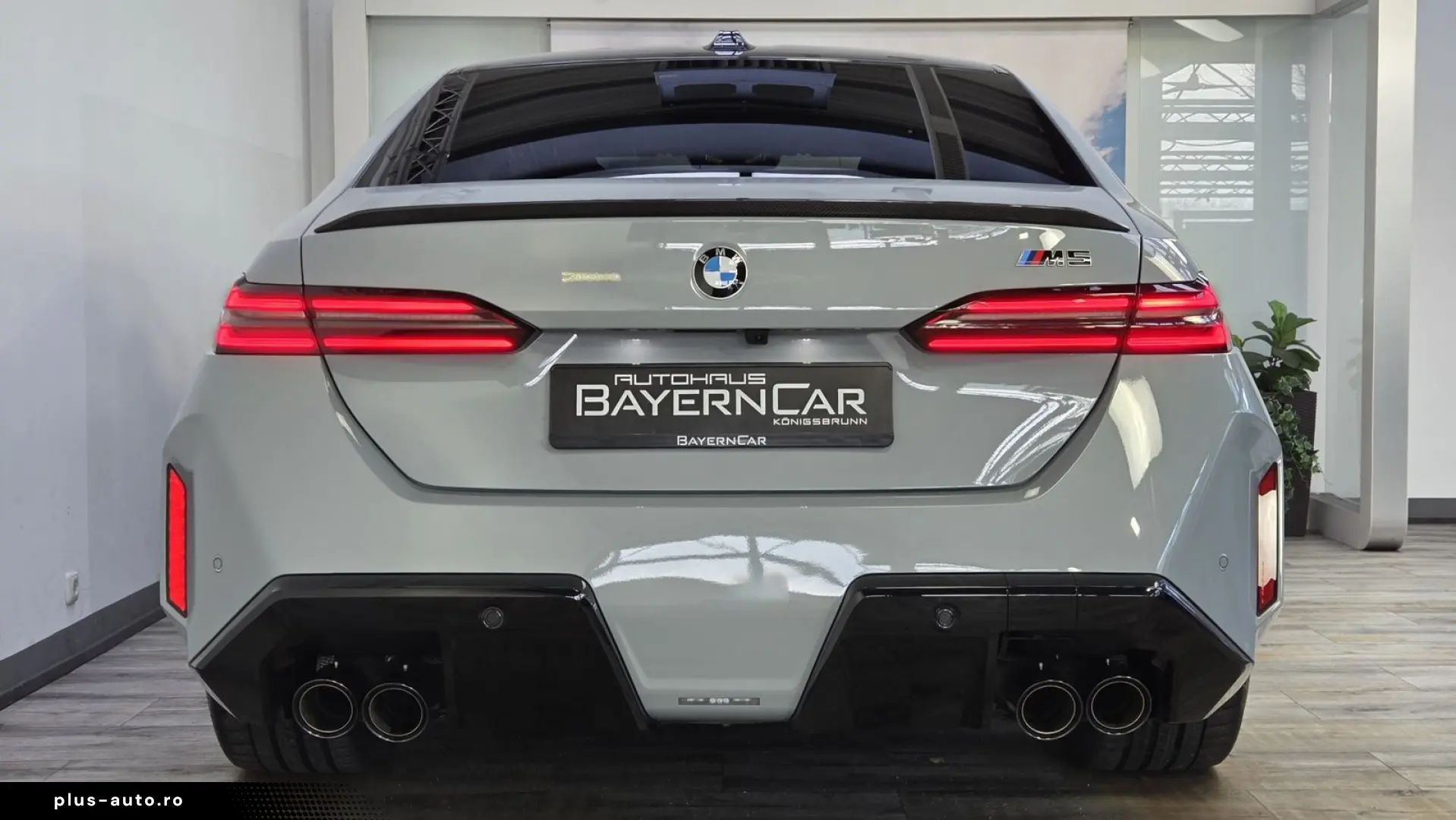 BMW M5 0 5% AHK Sitzlüft.B&W MultiSeats CarbonExt.