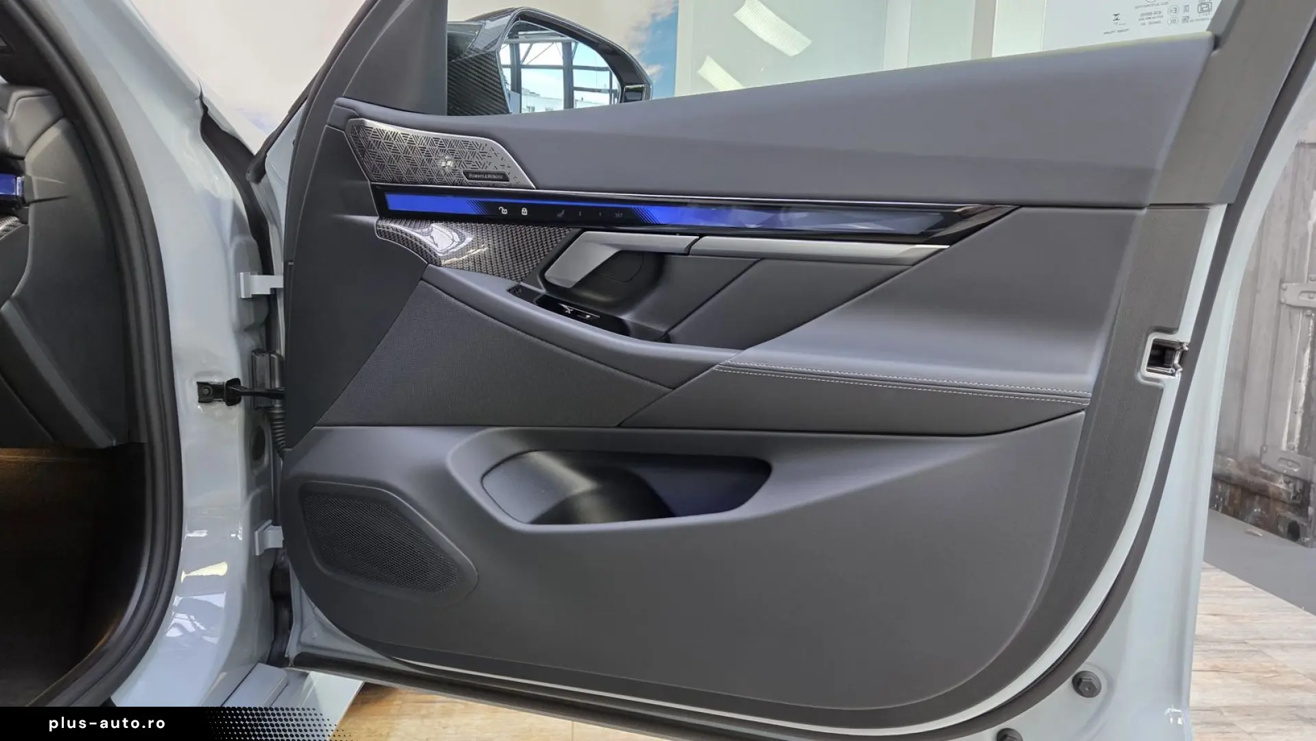 BMW M5 0 5% AHK Sitzlüft.B&W MultiSeats CarbonExt.