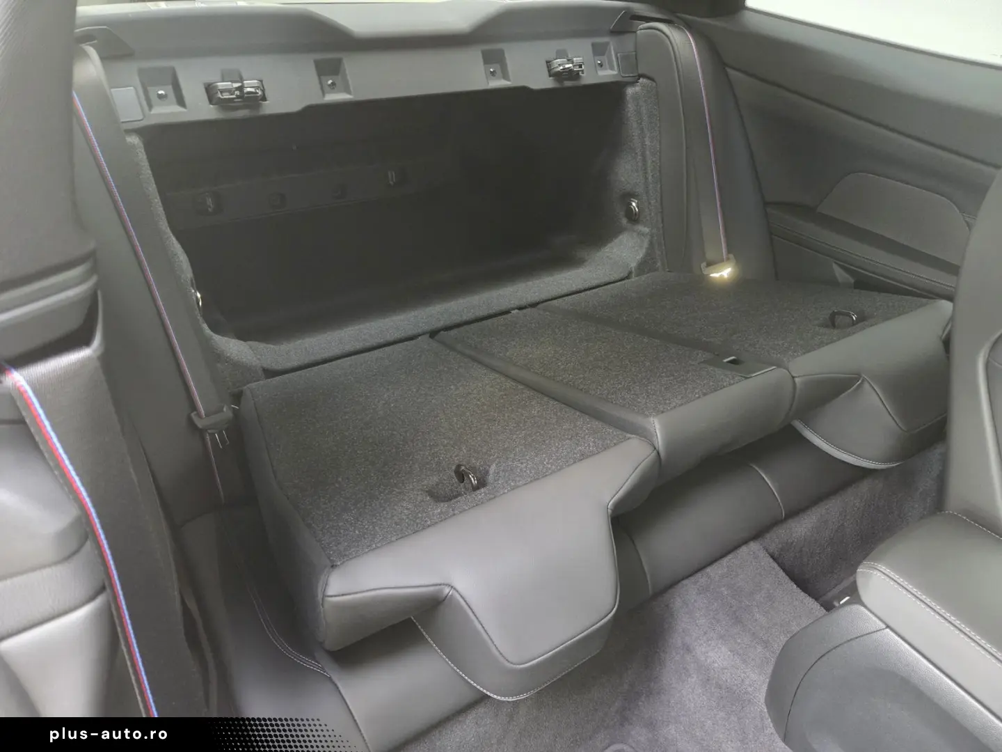 BMW M4 xDrive Competition Sitzlüft ACC 360  Carbon