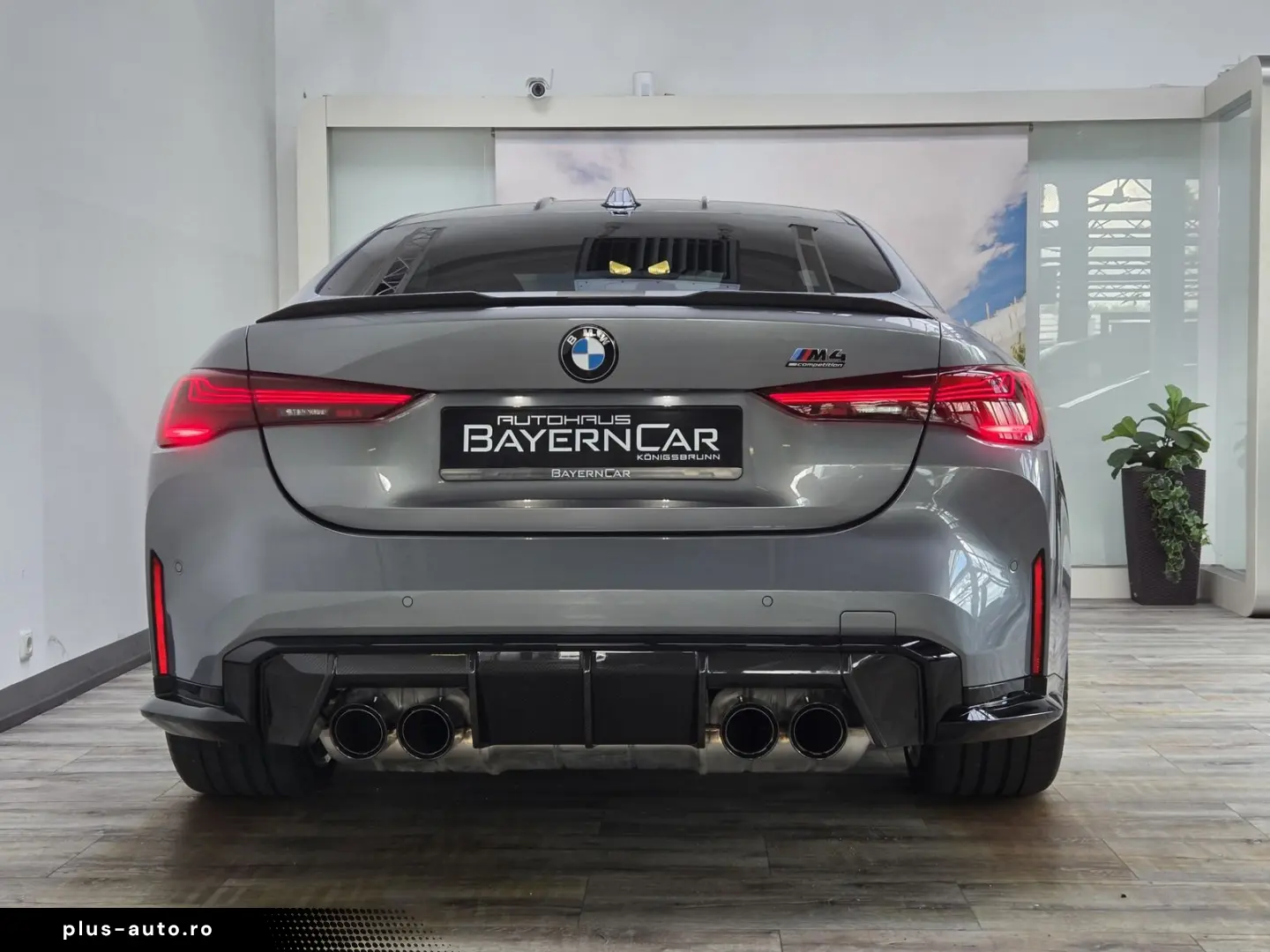 BMW M4 xDrive Comp. Ultimate CarbonExt. Sitzlüft ACC