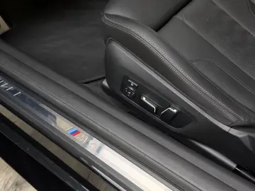 BMW M4 xDrive Comp. CarbonExt Sitzlüft. Ultimate ACC