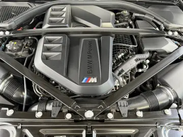BMW M4 xDrive Comp. CarbonExt Sitzlüft. Ultimate ACC