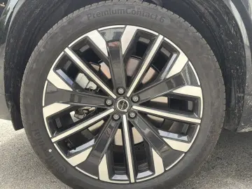 VOLVO XC 90 Ultra Bright Recharge Plug-In Hybrid AWD
