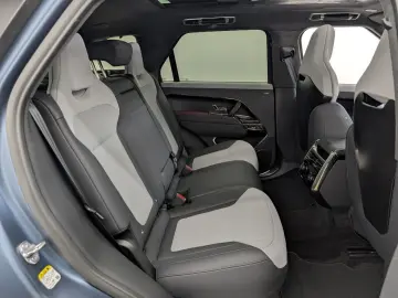 LAND ROVER Range Rover Sport P635 SV EDITION TWO Winter AHK