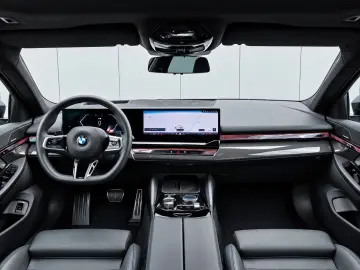 BMW 540d xDr M SPORT PRO PANO AHK STDHZ H&K HUD 21