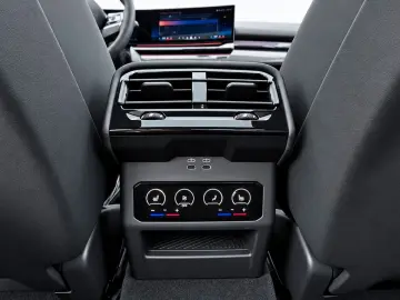 BMW 540d xDr M SPORT PRO PANO AHK STDHZ H&K HUD 21