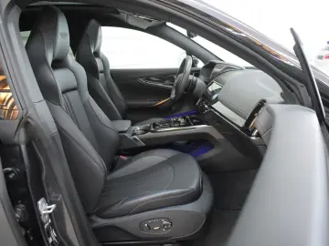 ASTON MARTIN DBX707 4.0 V8 Totwinkel 1.Hand 360  Nur…