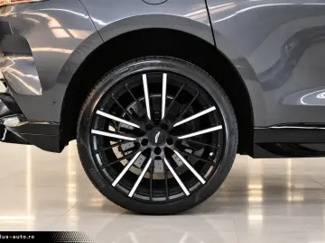 ASTON MARTIN DBX707 4.0 V8 Totwinkel 1.Hand 360  Nur…