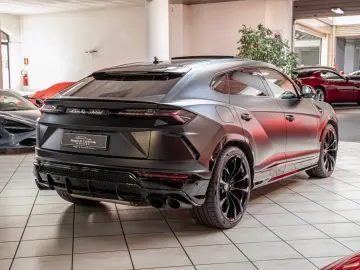 LAMBORGHINI Urus AD PERSONAM TETTO BANG&OLUFSEN 23  NIGHT VI