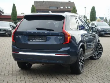 VOLVO XC90 Ultra T8 AWD Plug-in Pano B&W FourC AHK HUD