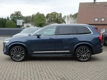 VOLVO XC90 Ultra T8 AWD Plug-in Pano B&W FourC AHK HUD