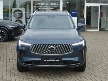 VOLVO XC90 Ultra T8 AWD Plug-in Pano B&W FourC AHK HUD