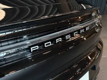 PORSCHE Cayenne Coupe (Approved Sportabgasan. Bose)