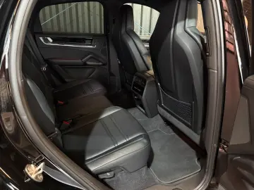 PORSCHE Cayenne Coupe (Approved Sportabgasan. Bose)