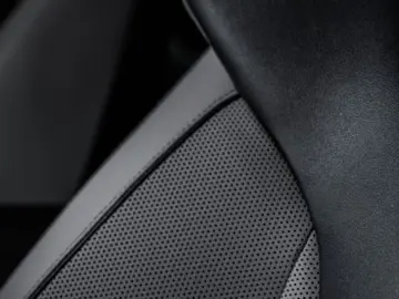 BMW M5 ULTIMATE DRIVERS CARBON KERAMI