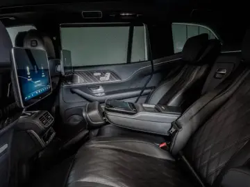 Mercedes-Benz GLS 600 Maybach NIGHT SERIES