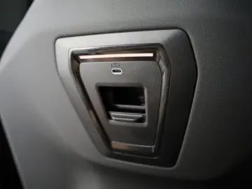 BMW 520 d  Travel Innov. Pak Panorama HUD