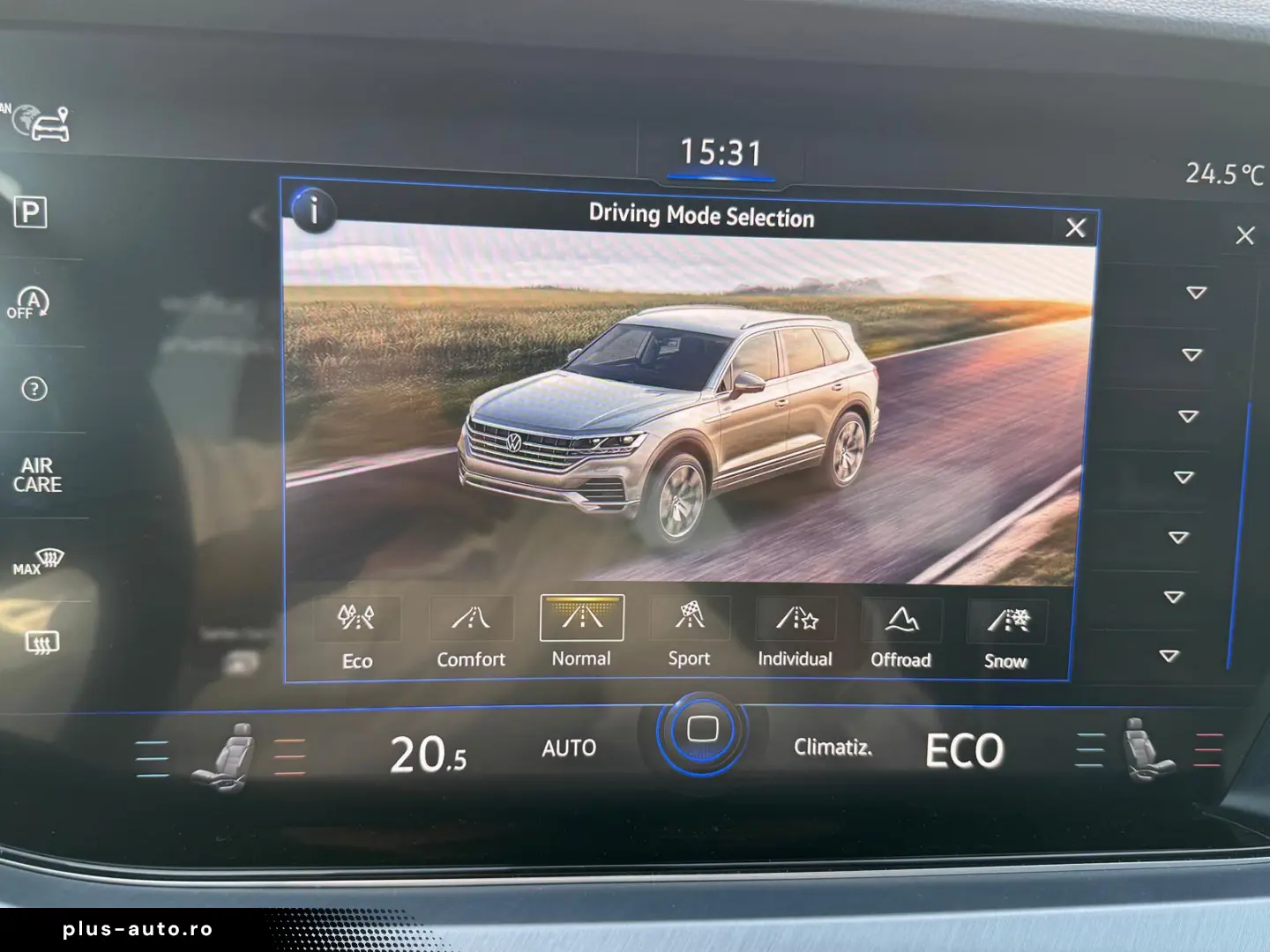 Volkswagen TOUAREG SUV 2020