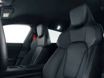 Porsche Taycan 4S Cross Turismo InnoDrive