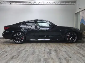 BMW M440i xDrive Coupe