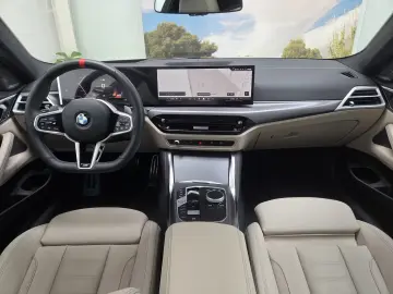 BMW M440i xDrive Coupe
