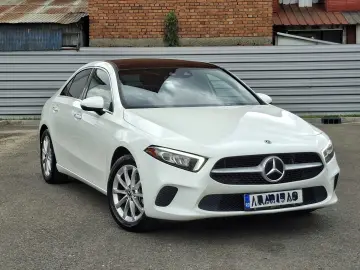 Mercedes-Benz A220