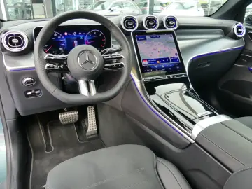 Mercedes-Benz GLC 220 d AMG 4M