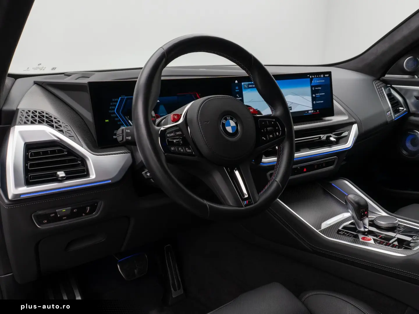 BMW XM 360  HUD DAB B&W Massage SoftCl AHK 22  Voll